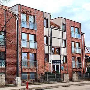 Amber House Проживание в семье